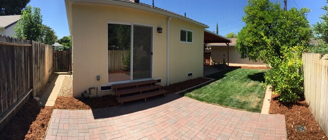 Building Photo - 3007 Perryman Way