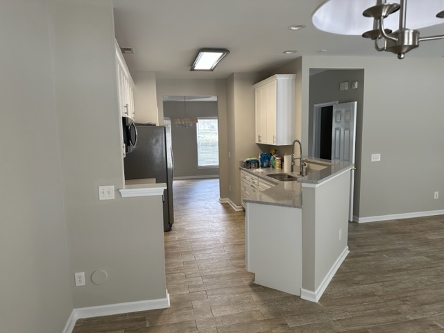 Kitchen (backdoor view) - 148 Autumn Falls Dr
