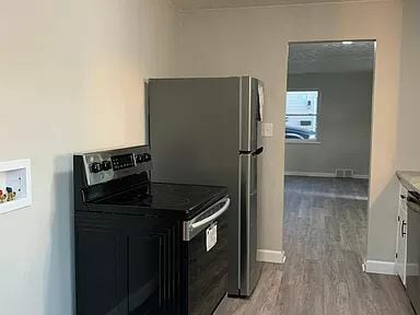 Building Photo - 5112 Pensacola Blvd