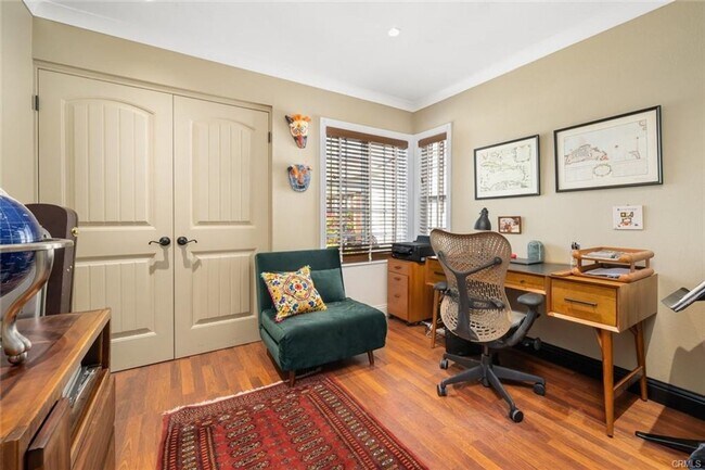 Foto del edificio - 3bd/2ba House w/ Two Car Garage and CLOSE to Laguna Middle School