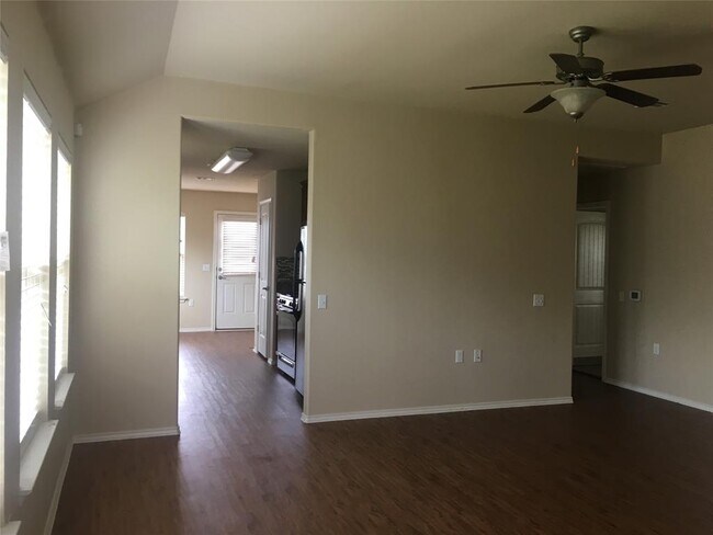 Building Photo - 7005 Outfitter Drive