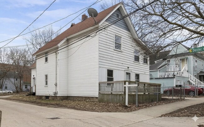 Foto del edificio - 5BR Home in Belknap Lookout, Walk to Downtown and Medical Mile