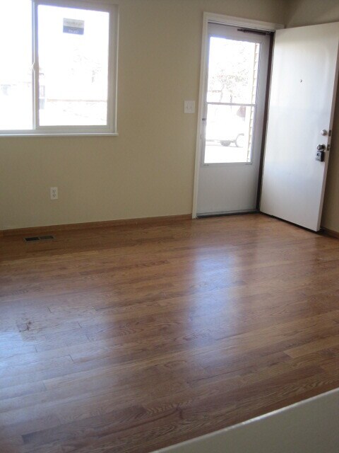 Building Photo - 1851 S Ouray Ct