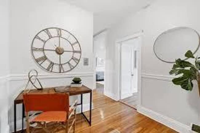 Building Photo - No Brokers Fee, Steps from the t Stop, The...