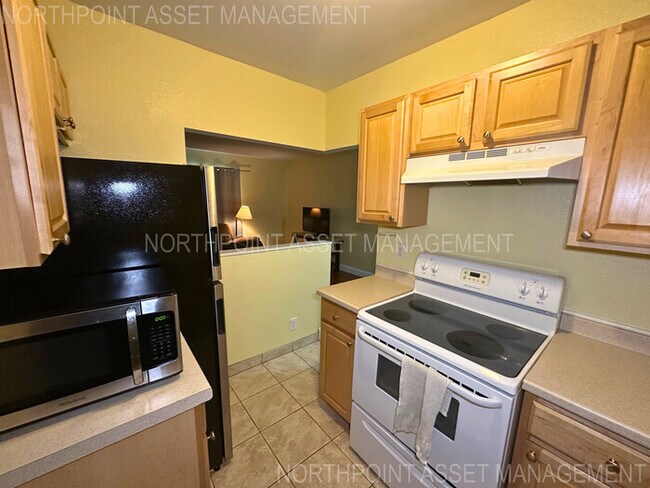 Foto del edificio - Welcome to charming 2-bedroom, 1-bathroom ...