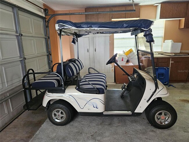 Building Photo - 2014 E View Dr