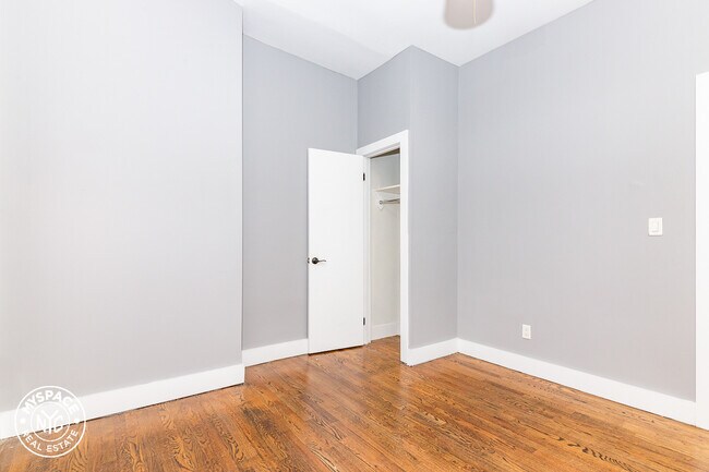 Building Photo - 74 Eldert St