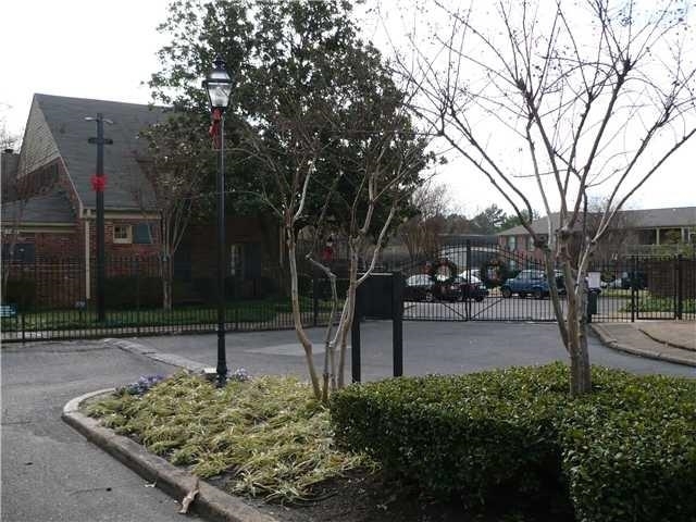 Foto principal - 1207 Chamberlain Dr