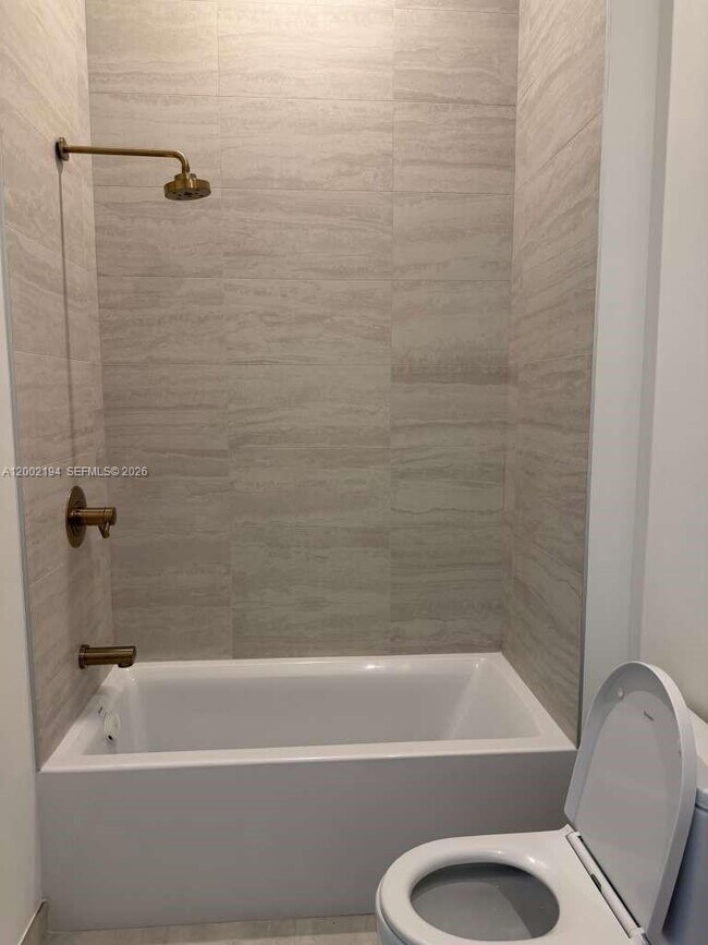 Foto del edificio - 77 SE 5th St