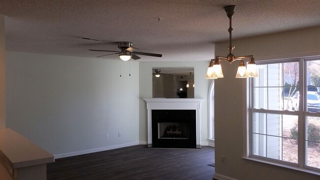 Photo - 214 Quietwood Dr Apartment