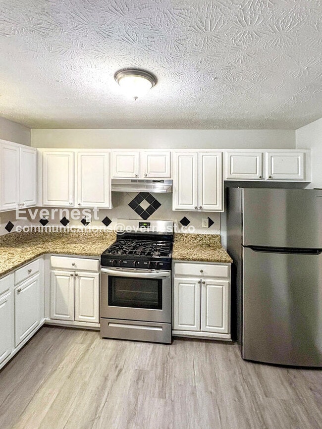 Building Photo - 201 Coldsprings Ct