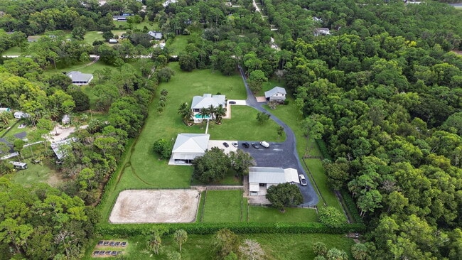 Building Photo - 17593 Winterhawk Trail