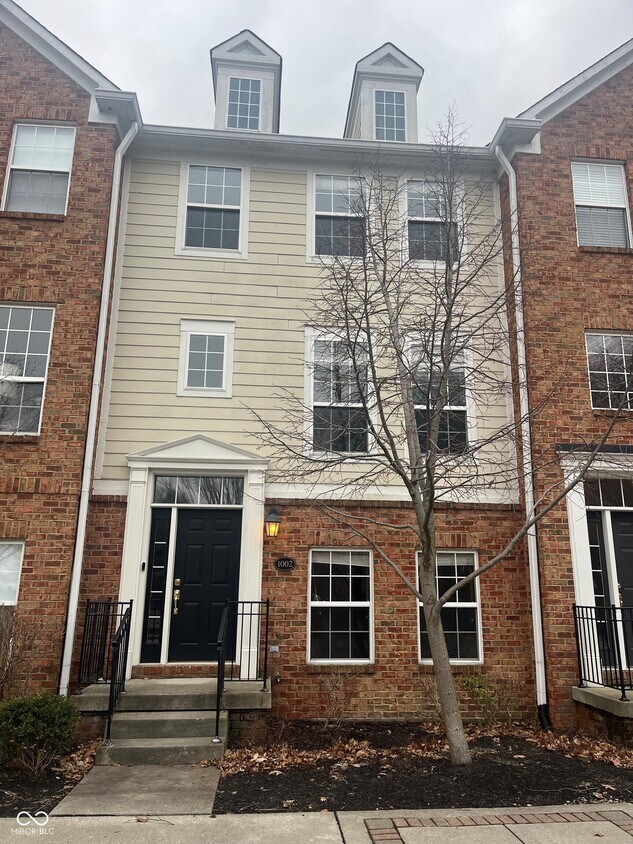 Foto principal - 1002 Cavendish Dr