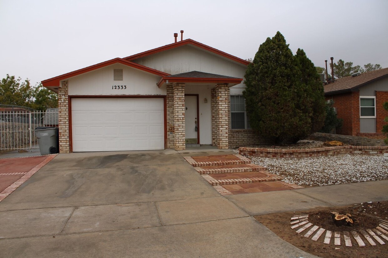 Primary Photo - 12333 Nancy Lee Ave