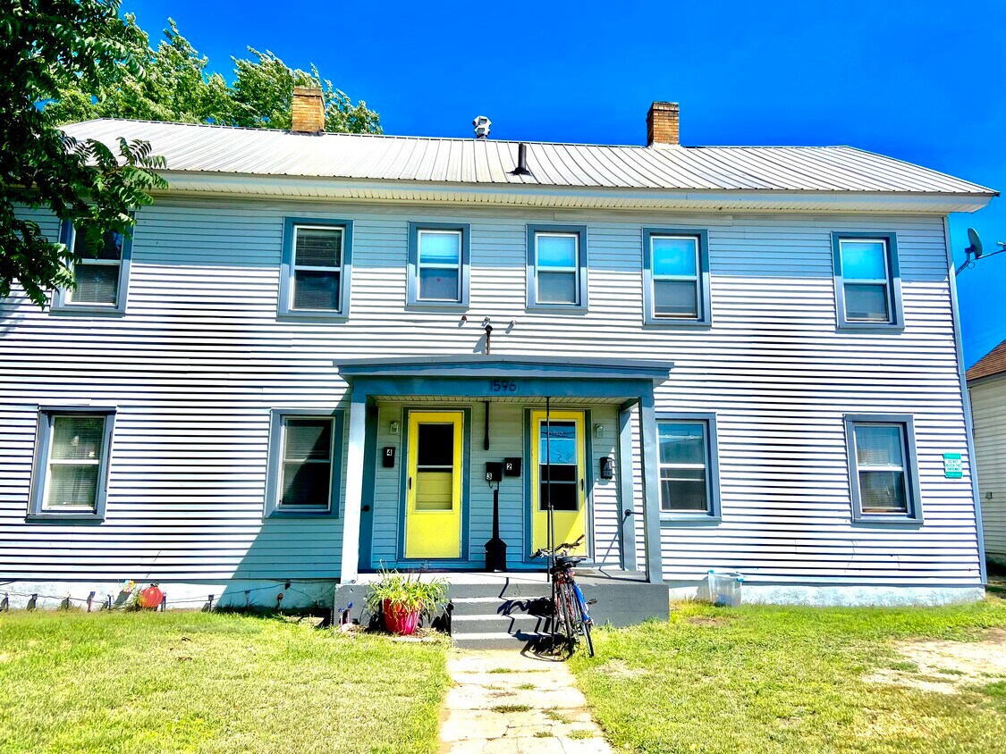Foto principal - 1596 8th St