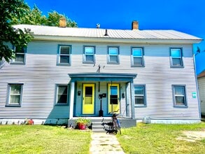 Building Photo - 1596 8th St
