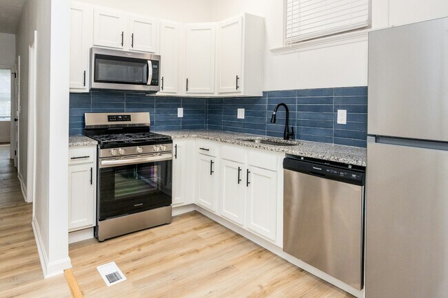 Foto del edificio - 3319 Fairfield Ave, Unit 1