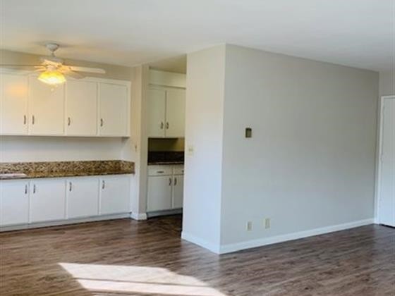 Building Photo - 4415 Ocean View Blvd