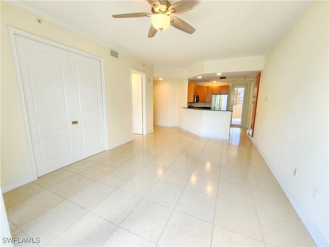 Foto del edificio - 4420 Bonita Beach Walk Dr
