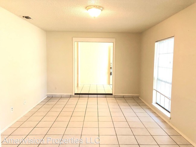 Building Photo - 3 br, 2 bath House - 1307 White Rock
