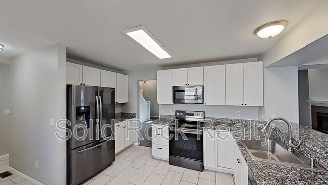 Building Photo - 6165 Katy Ct
