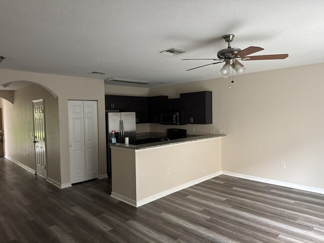 Building Photo - 7520 39th Terrace N