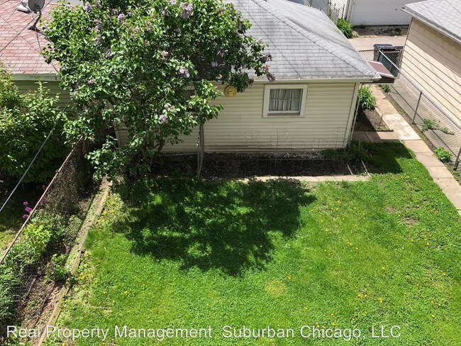 Building Photo - 4130 N Marmora Ave