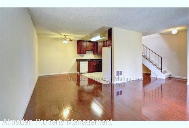 Building Photo - 2 br, 1.5 bath House - 340 Auburn Way #18