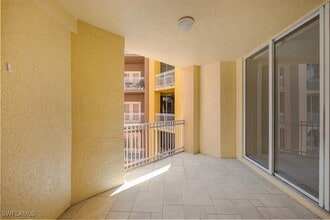 Building Photo - 410 Bayfront Pl