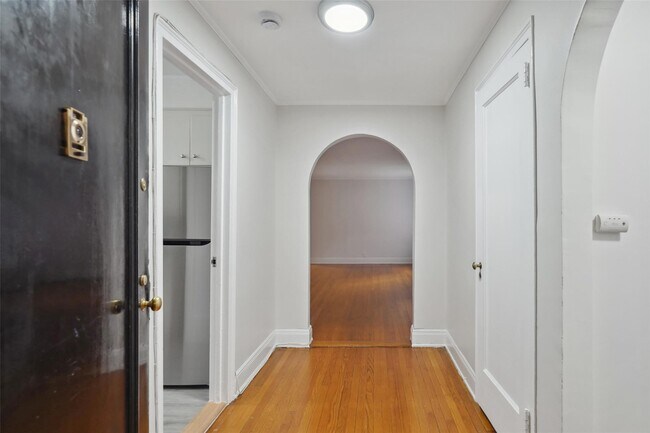 Foto del edificio - 22 Sagamore Rd