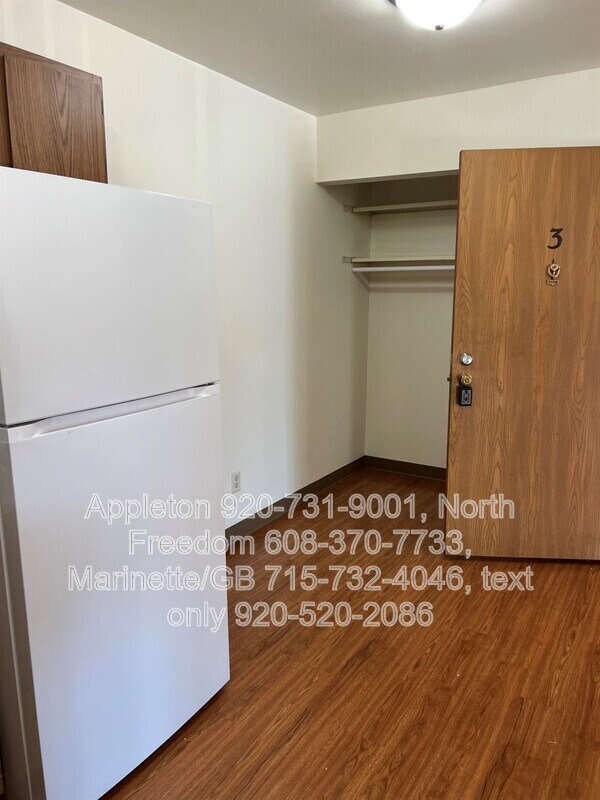 Foto del edificio - 129 E Mitchell Ave