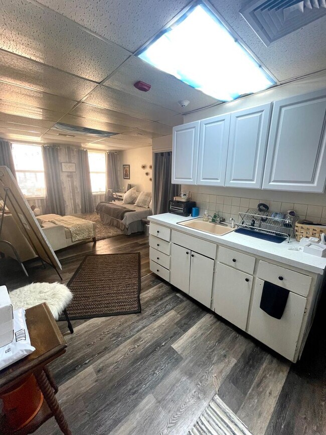 Foto del edificio - Studio Apartment in the Heart of Downtown ...