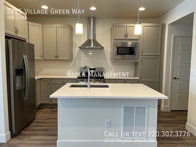 Foto del edificio - 2215 Village Green Way