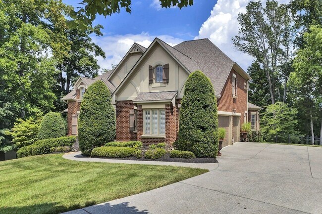 Foto del edificio - 12 Medalist Ct