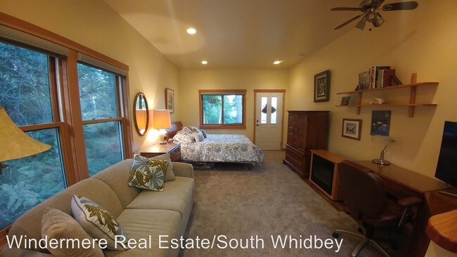 Foto del edificio - 4107 East Harbor Road