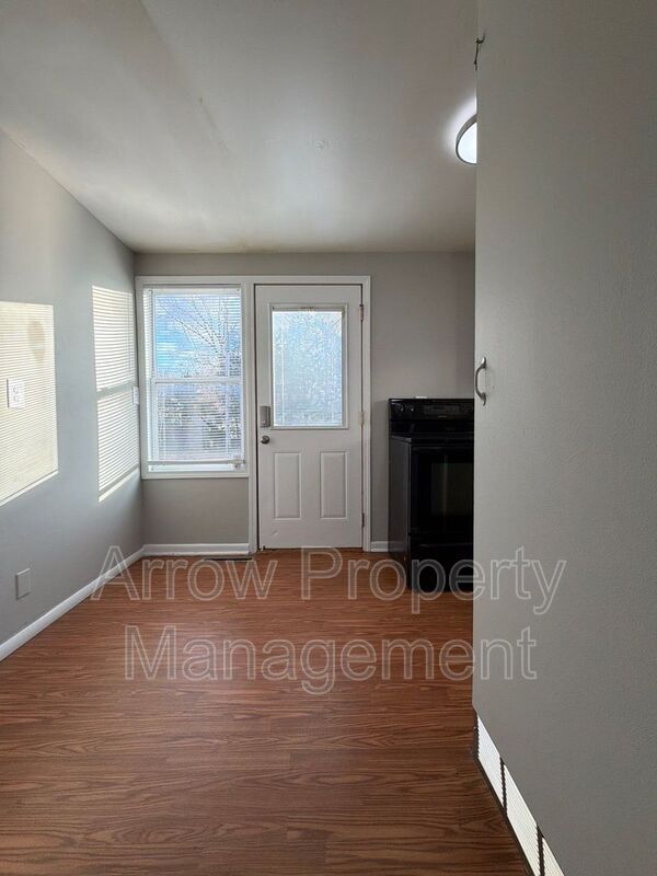 Foto del edificio - 5501 Benton St