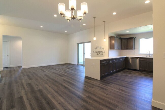 Foto del edificio - 5608 W 30th Ave
