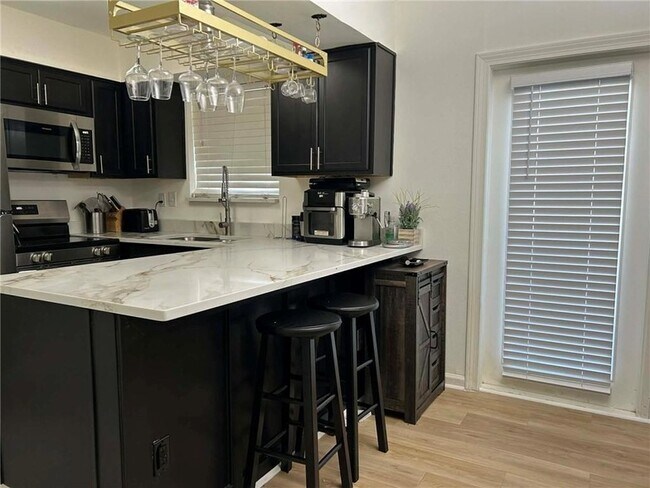 Foto del edificio - 6940 Roswell Rd NE