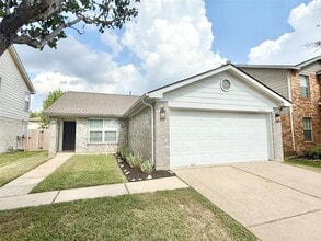 Building Photo - 5718 Highbury Ct