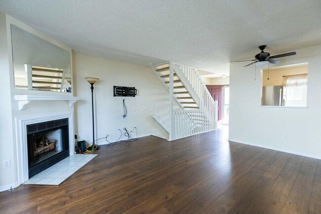Building Photo - 1749 Messner Dr