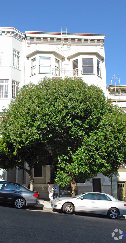 Building Photo - 1457 Jones St