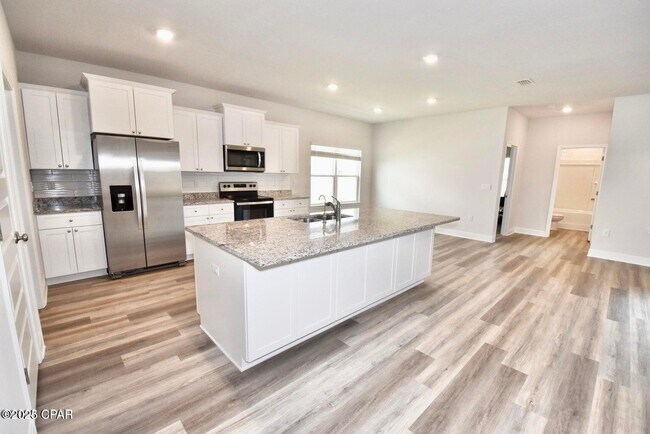 Building Photo - 4858 Sweetspire Dr