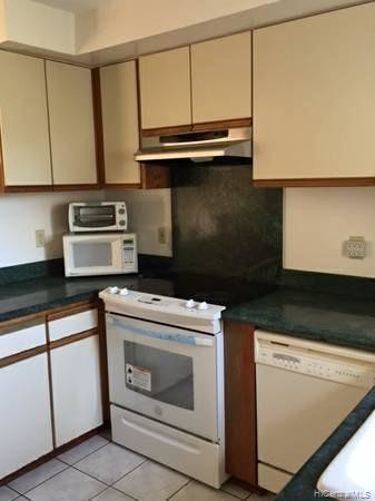 Foto del edificio - 1422 Miloiki St