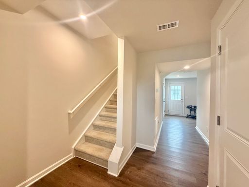 Building Photo - Newly Built 3BD, 2.5BA Wendell Townhome in an HOA Community with Amenities