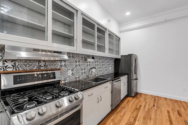 Building Photo - 600 Cookman Ave