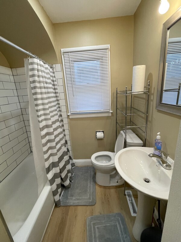 Foto del edificio - 4016 E 34th St