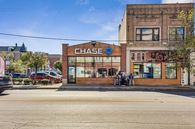 Building Photo - 3101 W Cermak Rd
