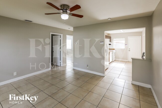 Foto del edificio - 210 NW 53rd St