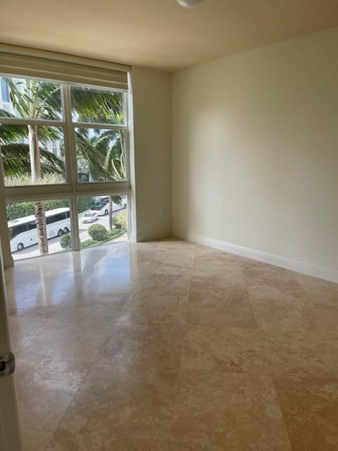 Building Photo - 550 Okeechobee Blvd