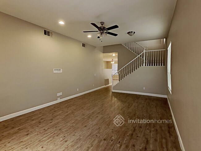 Foto del edificio - 7113 Wonderberry St